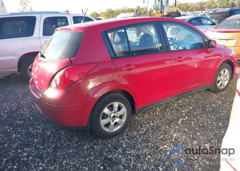2008 Nissan Versa 1.8Sl z USA, uszkodzony, nr VIN 3N1BC13E58L376434